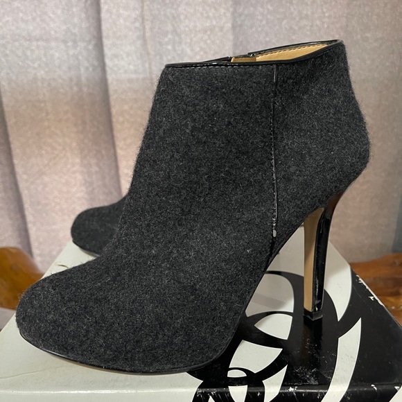 Nine West Heel Booties - Picture 10 of 11